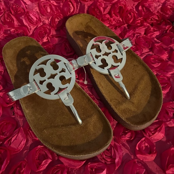 Authentic Tory Burch miller cloud sandals 🤍